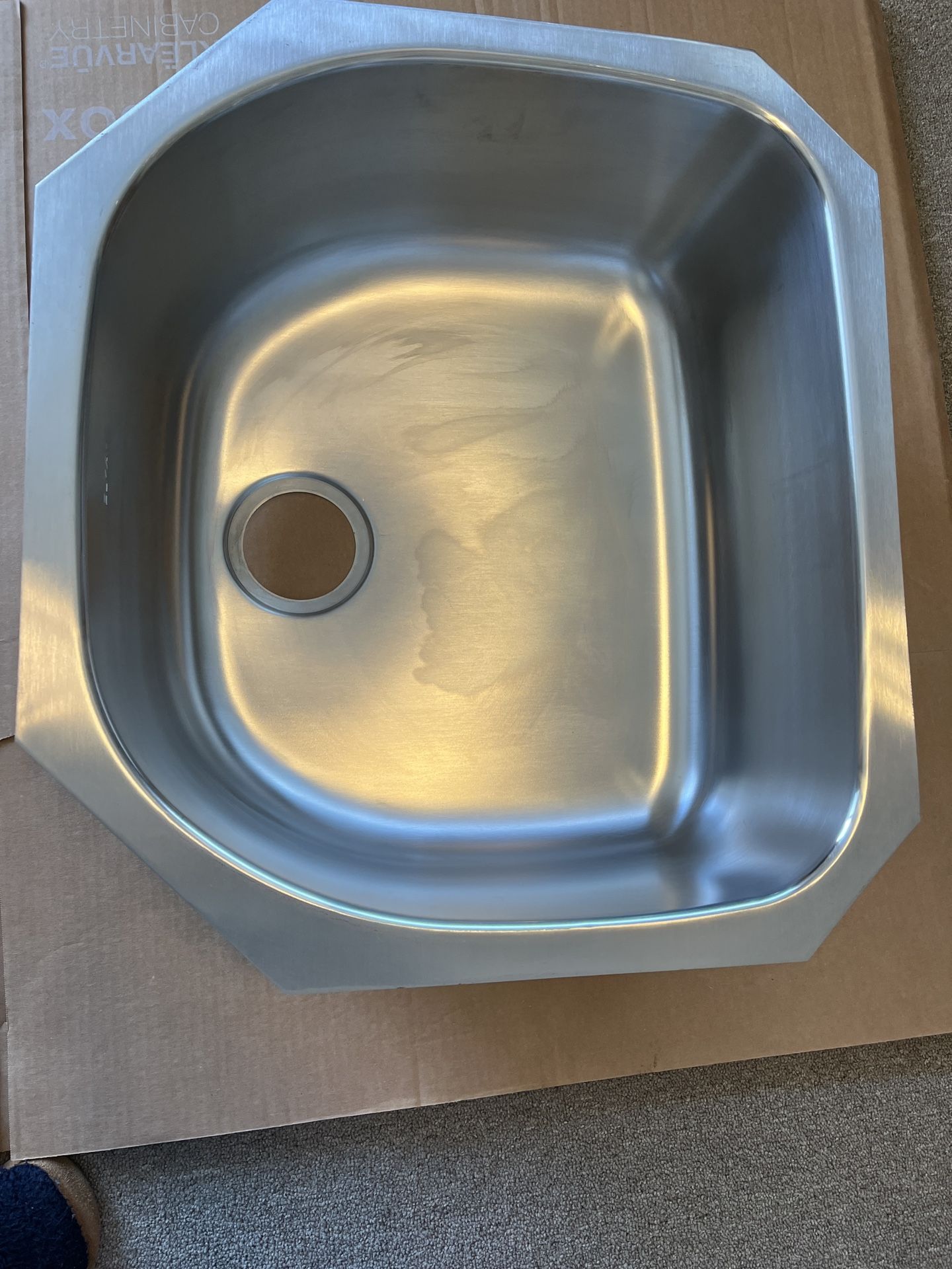 Stainless steel Sink - New 