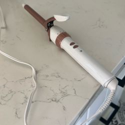 Small Curling Iron, 3/4 Inch