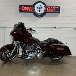 2022 Harley-Davidson Street Glide FLHX