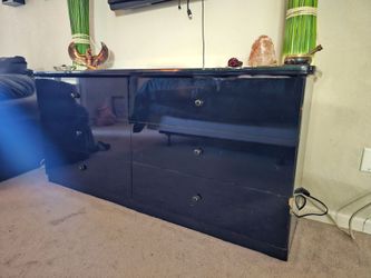 Black Bedroom Furniture Set - $150 OBO