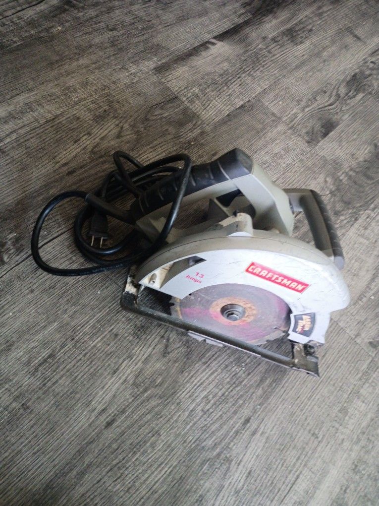Skillsaw