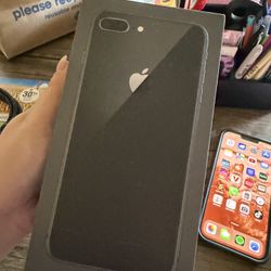 Apple iPhone 8 Plus (64G)