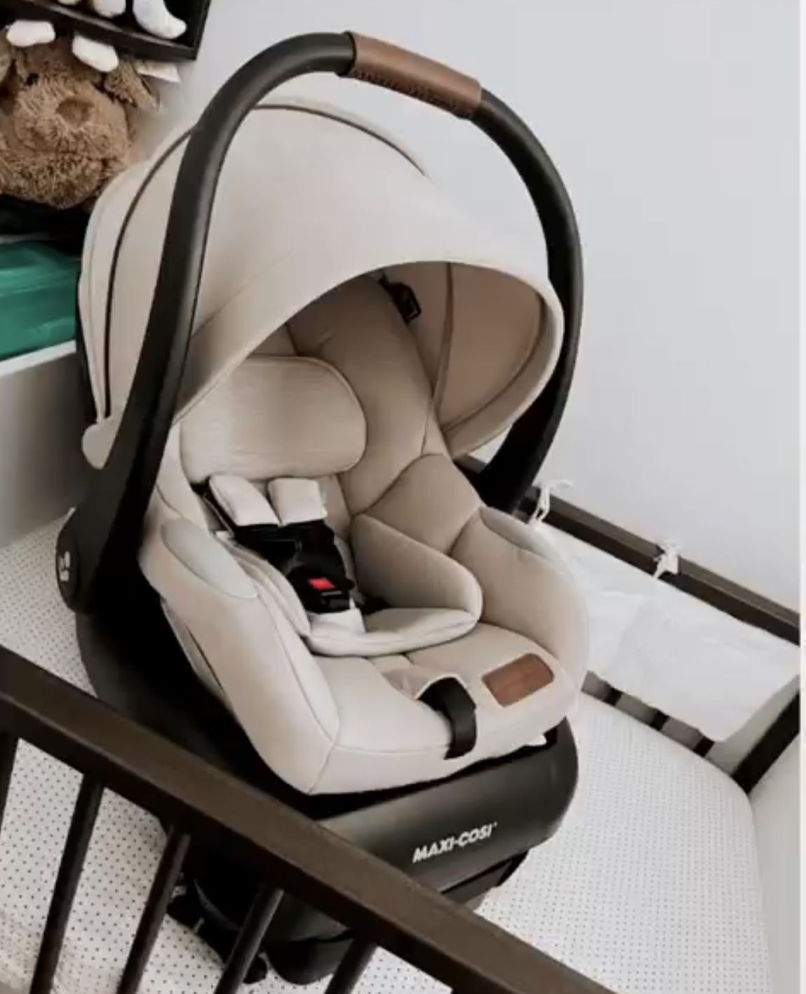 Maxi-cost Infant/ Baby Car Seat. Travel Car Seat, Baby Seat