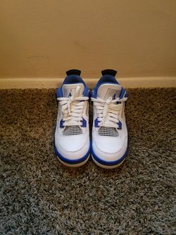 Jordan 4's Size 4.5