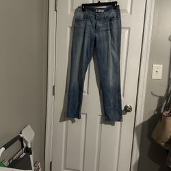 Levi’s Skinny Leg Jeans