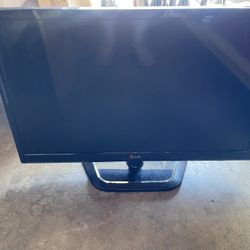 24 inch LG computer Monitor $10  works great 