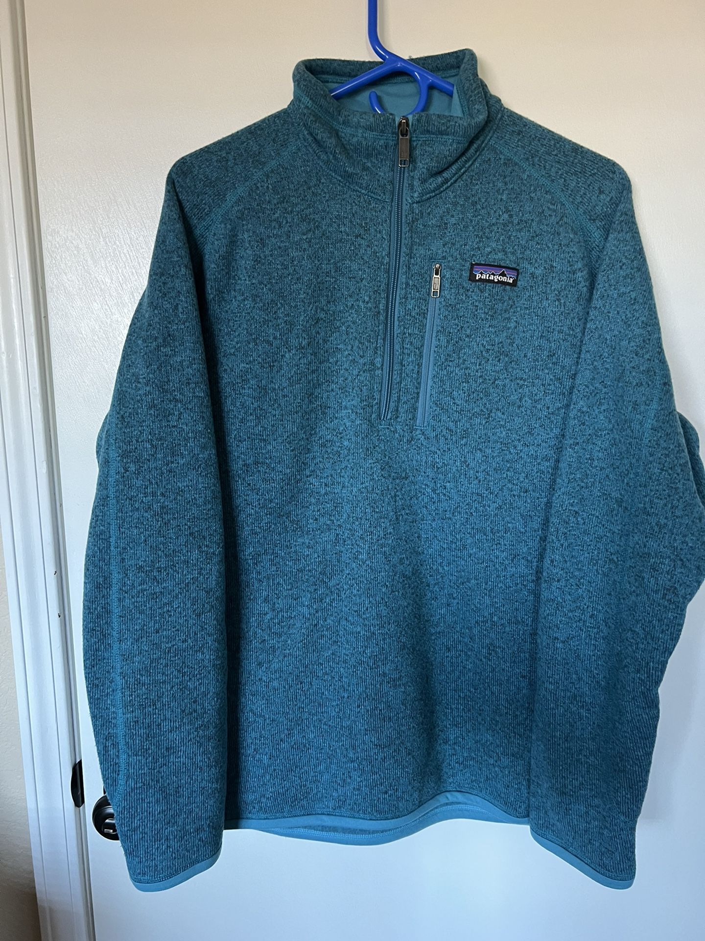 Patagonia 1/4 Zip - Men’s Medium