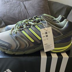 Adidas AdiStar control 5 size 12 1/2