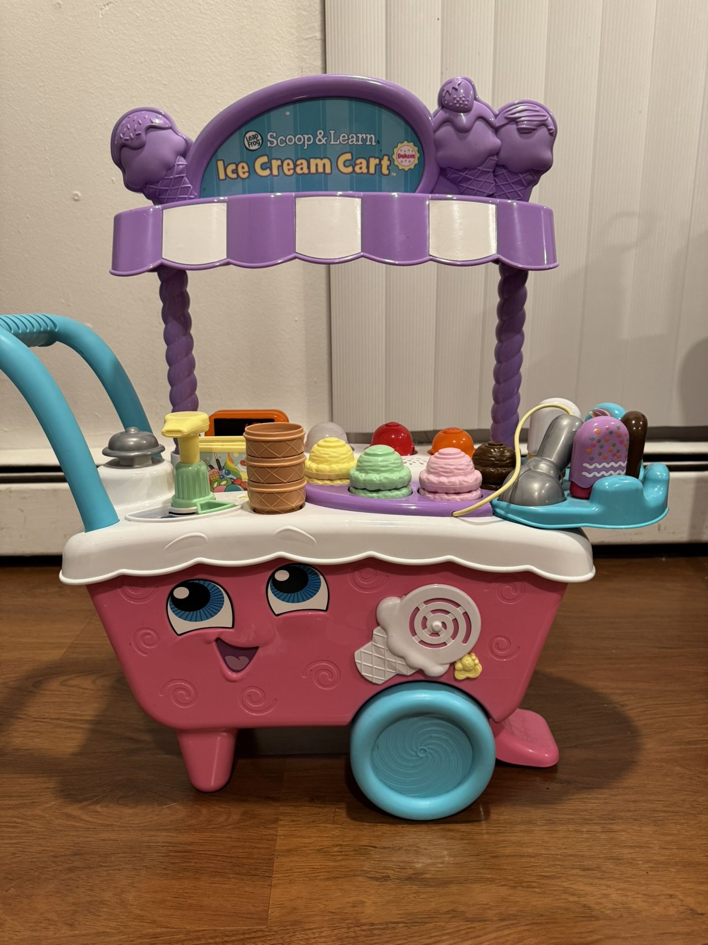 LeapFrog Scoop and Learn Ice Cream Cart