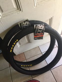 new maxxis big ripper hook worms 29 29er for Sale in Alameda, CA - OfferUp