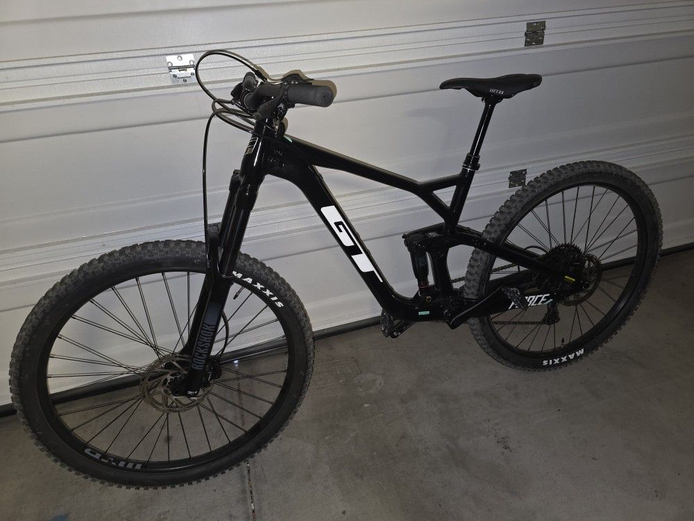 GT Force Mountain Bike