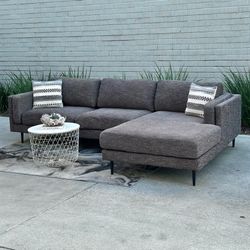 FREE DELIVERY Living Spaces Sectional Couch w/ Deep Seating & Xl Chaise