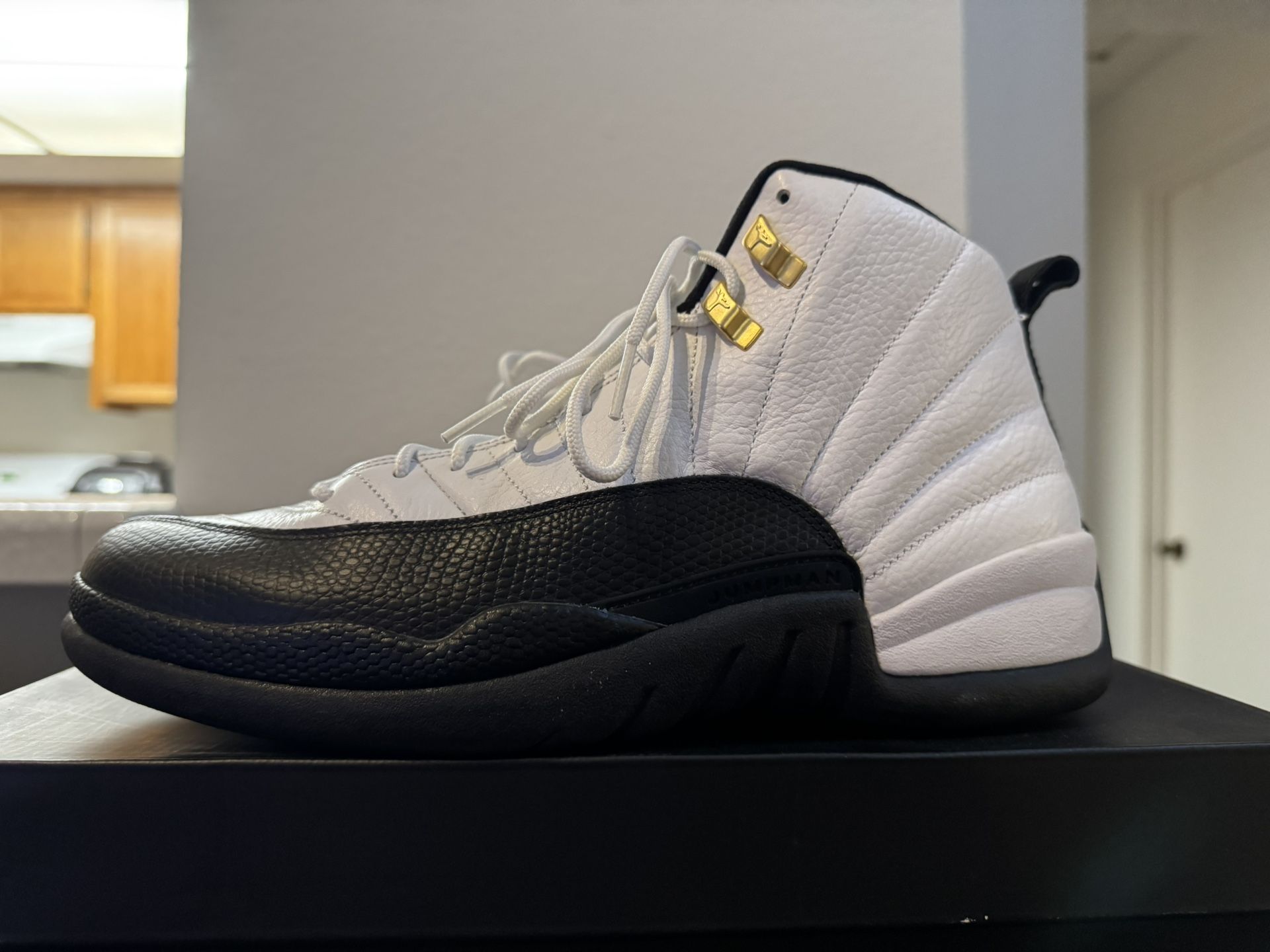 Jordan 12 Retro (Taxi 2013)