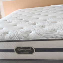 Full Size Mattress (Colchon Full Size)