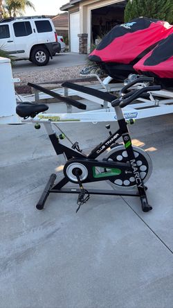 Basic stationary bike. Non-electric.