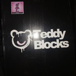 Teddy blocks 3600 piece jinx bear new