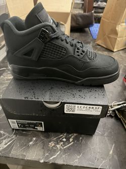 Jordan 4 Retro Black Cat