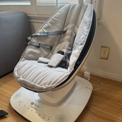 4moms Mamaroo 