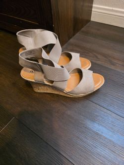 a.n.a. A New Approach Nautical Beige Taupe Elastic Strap Wedge Sandals