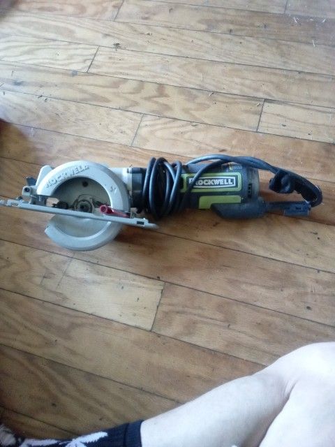 Rockwell Saw