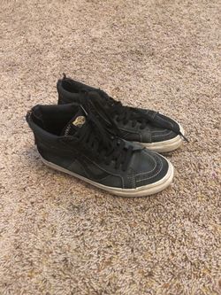 Leather vans 6 women’s 4.5 men Vans