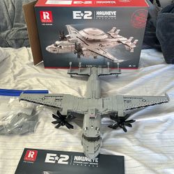 Reobrix E2 Hawkeye Airborne Early Warning 