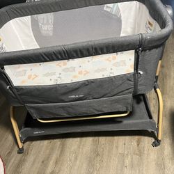 Bedside Bassinet 