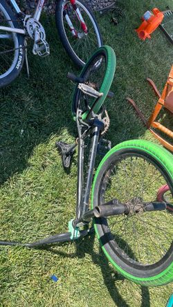Elite bmx midnight series