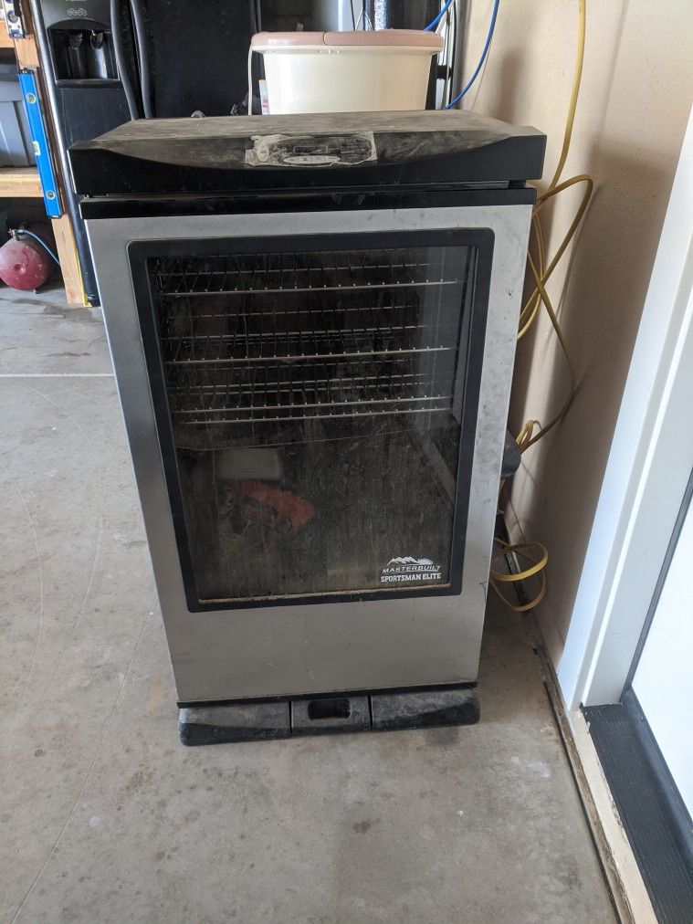 Masterbuilt Sportsman Elite Digital smoker