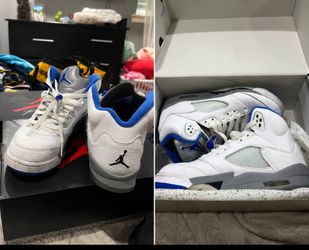 2 air Jordan’s