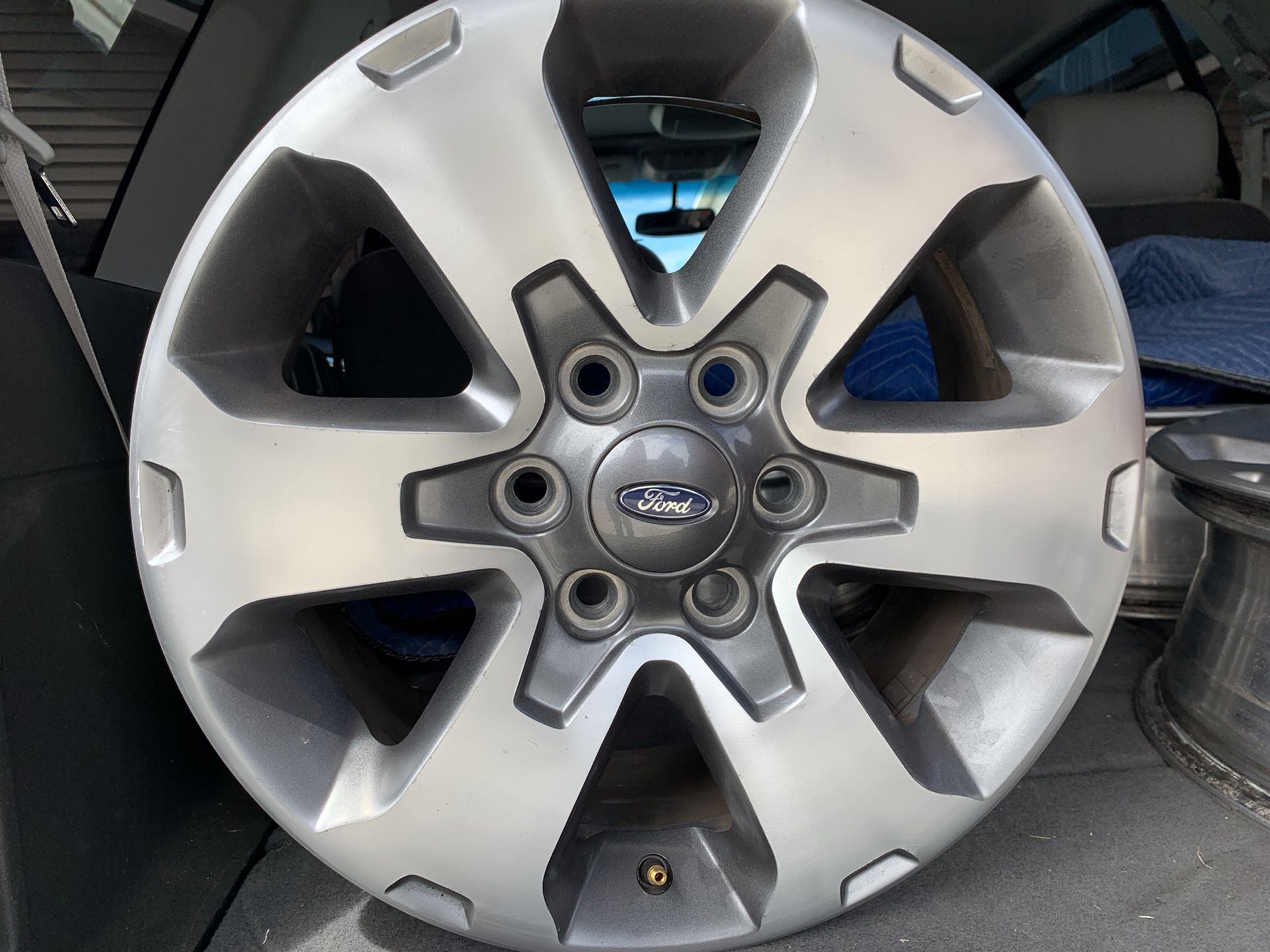 Ford Rims 18”
