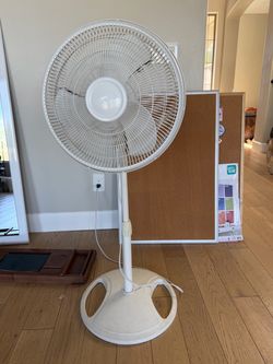 Lasko Pedestal Standing Fan White