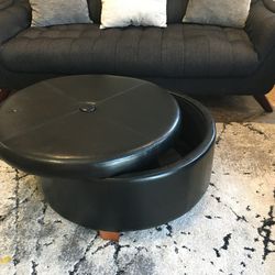 99 Dlls 🦋 Large Round Black Storage Ottoman  Brand New in Box  31” W x 31”D x 17”H Faux Leather