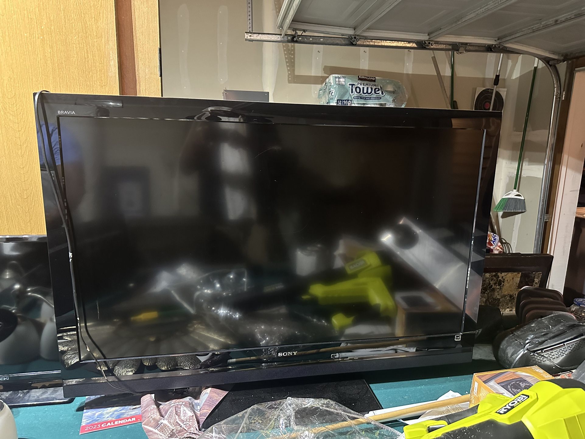 60” Sony TV
