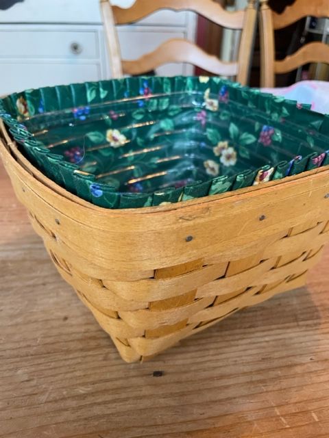 Longaberger Medium Berry Basket