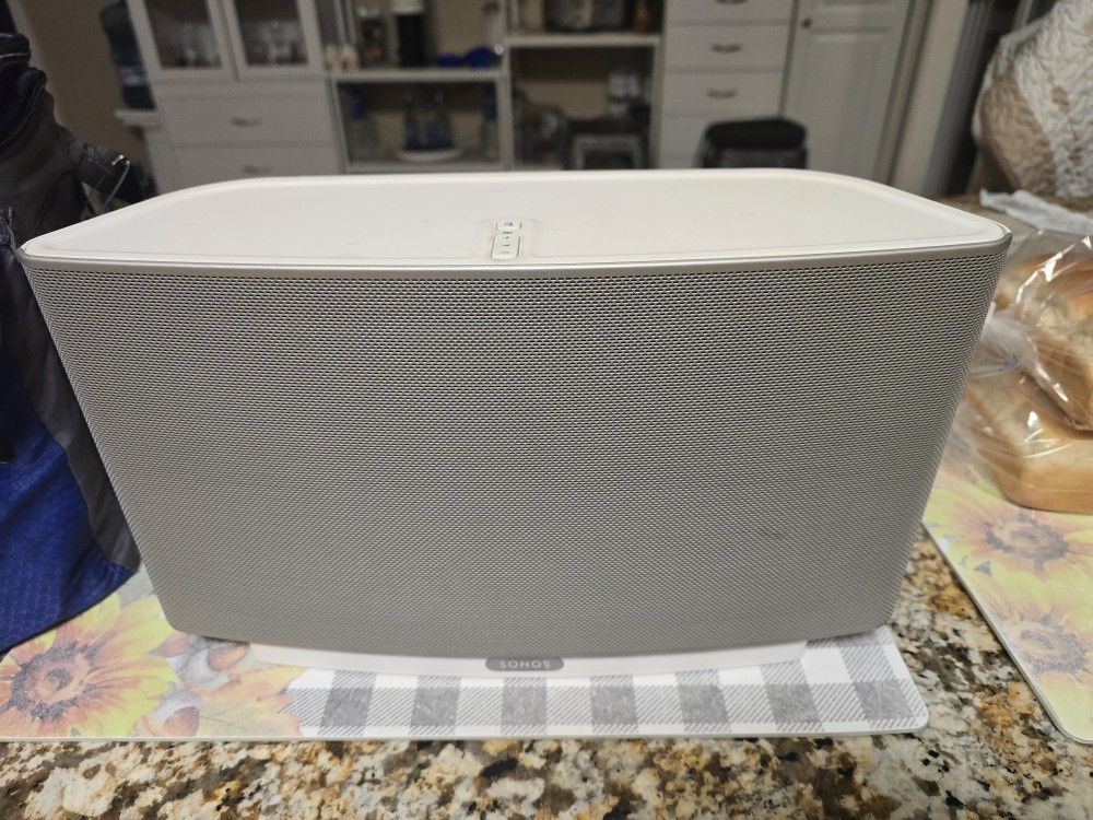 Sonos Play 5 Set Of 2 (Read Description)