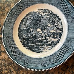 Blue Royal China 10 In Plates