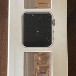 GOLD APPLE WATCH BAND/MOVING NEED GONE ASAP