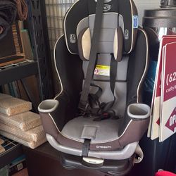 Graco Extend2Fit Convertible Car Seat – Clean & Ready to Use