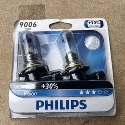 New Philips 9005 Vision Upgrade 30% More Bright Headlight Light Bulb 2