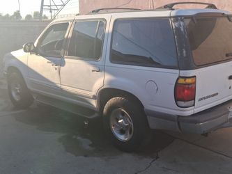 1998 Ford Explorer