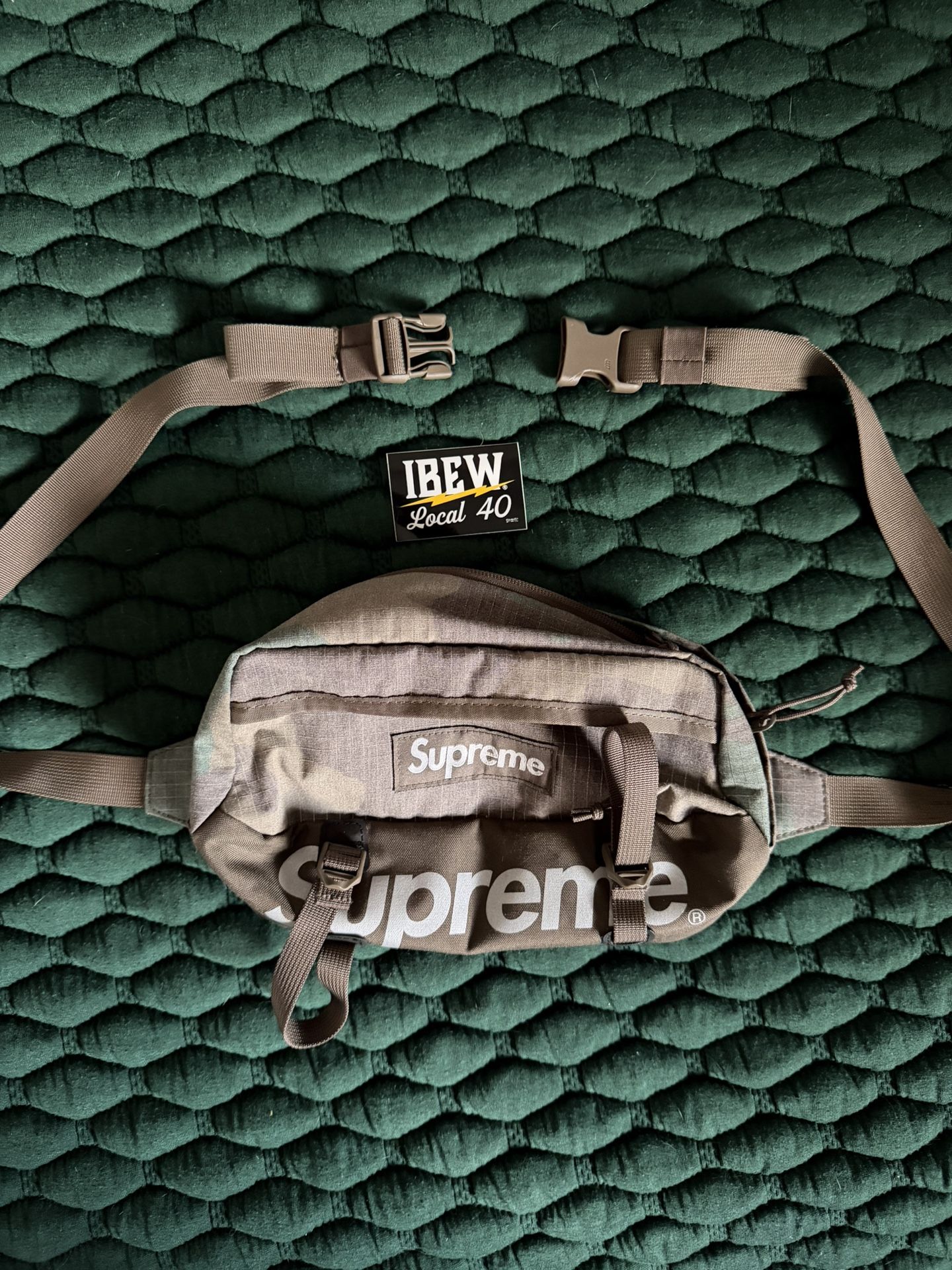 Supreme Camo Body Bag (Fanny Pack)