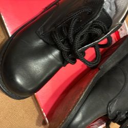 $10-Little boys nice all leather lace ups new cn shoes