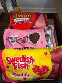 New Plush candy pillows