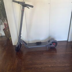High Quality Electric Scooter, Used Like New