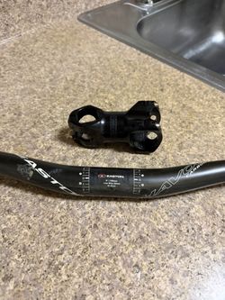 EASTON CARBON HANDLEBAR AND STEM BIKE…