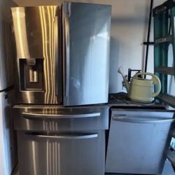 Samsung stainless Steel Refrigerator And dishwasher 