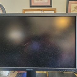 24 INCH MONITORS (Various Brands)