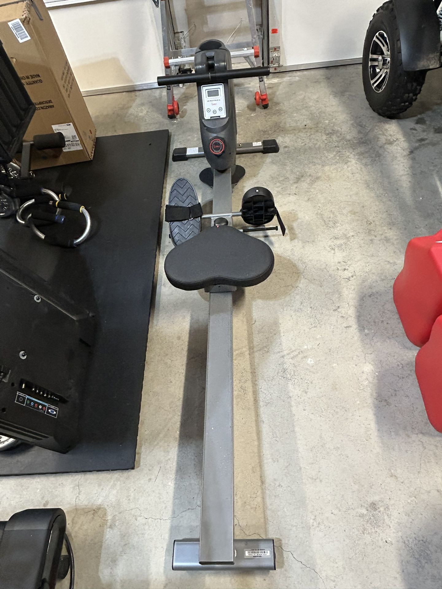 Sunny Rowing Machine