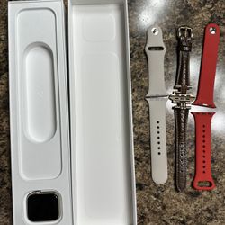 Apple Watch SE (2nd Gen) 40mm St Alu St Sp Band S/M 